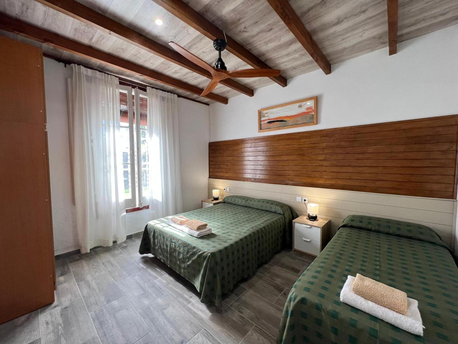 Villa Masia Cal Toni Пинеда де Мар Екстериор снимка